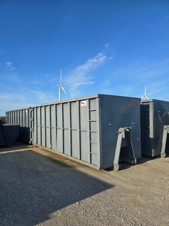 40 yard roll-off dumpster