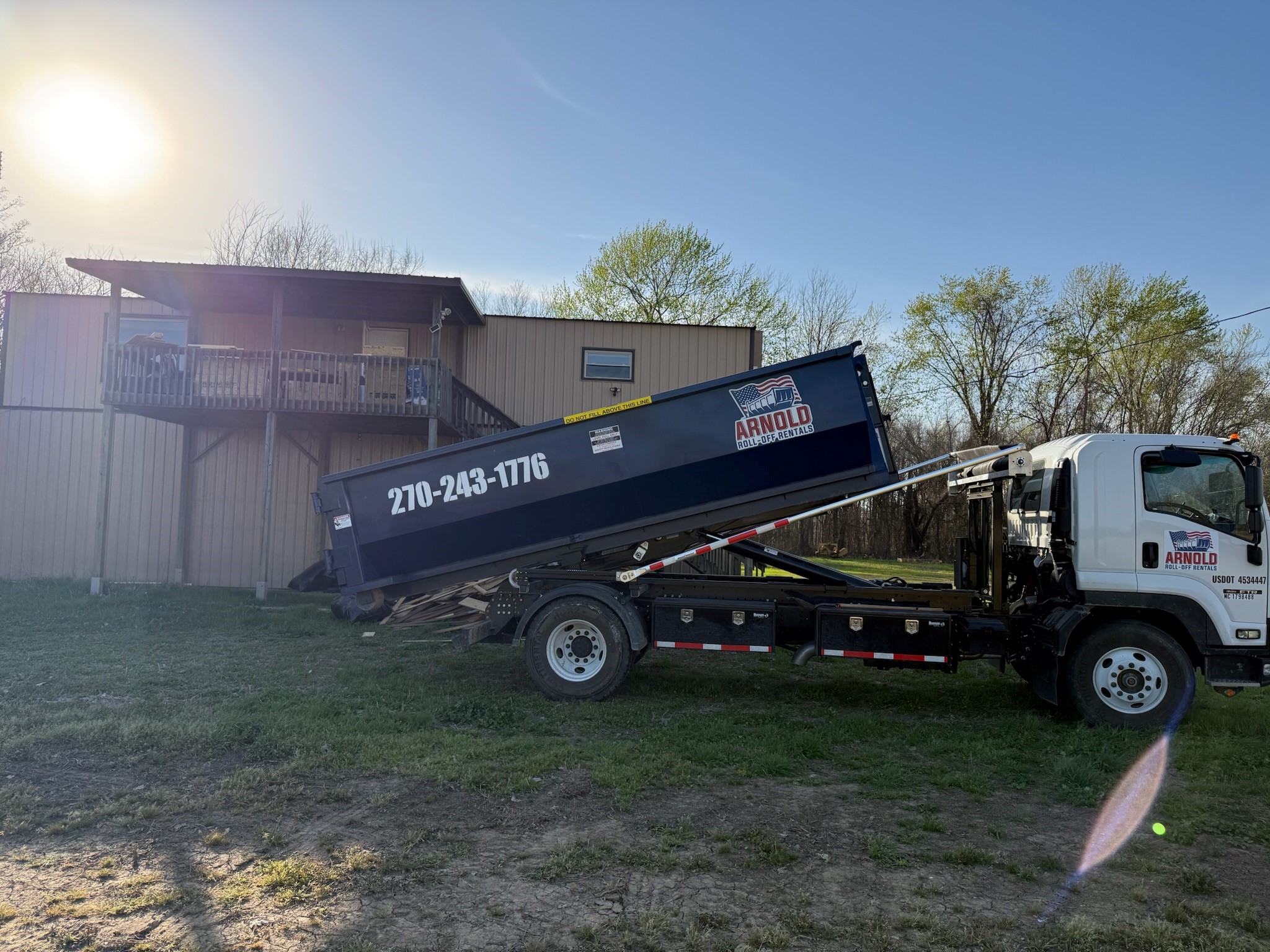 16 yard roll off dumpster from Arnold Roll Off Rentals serving McCracken County