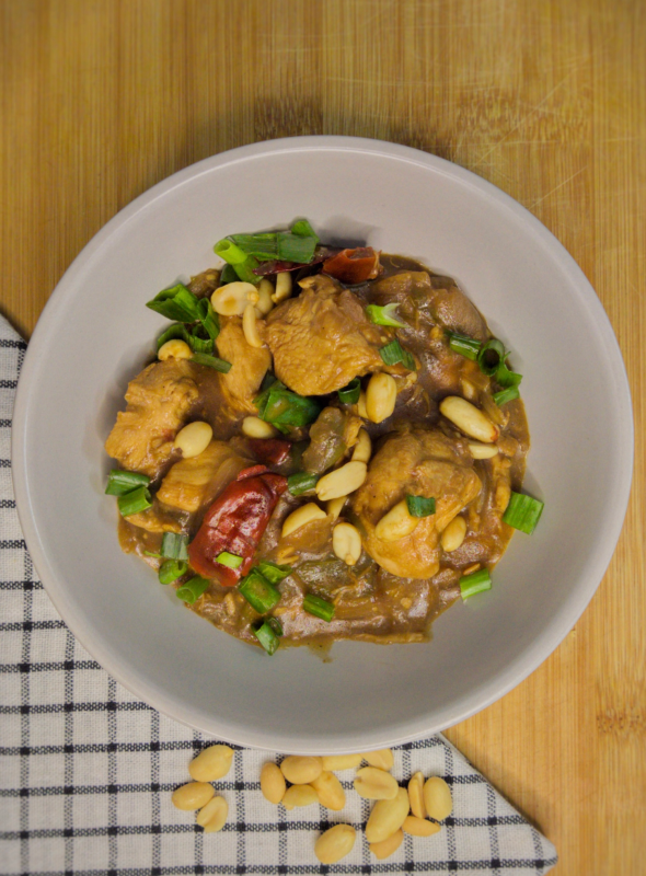 You've probably eaten Kung Pao before, but not quite like this one. We've made a guilt-free version of the popular starter. Spicy diced chicken, mixed with peanuts, delicious on its own, or with rice or noodles