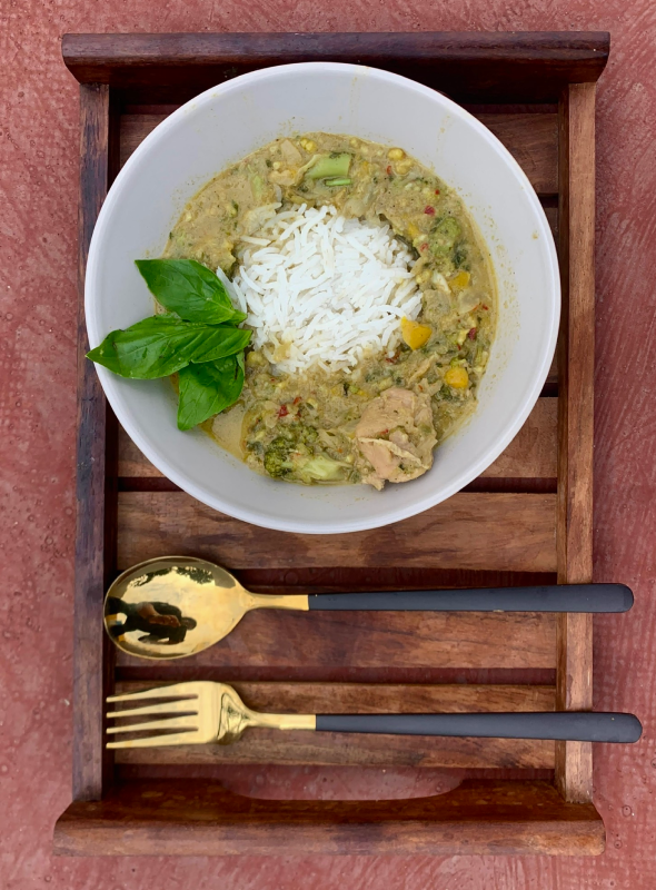 Make a delicious Green Thai Curry at home without the hassle of exotic ingredients. (Psst.. we substitute the "authentic ground paste" with a store-bought one, and it tastes just as good)