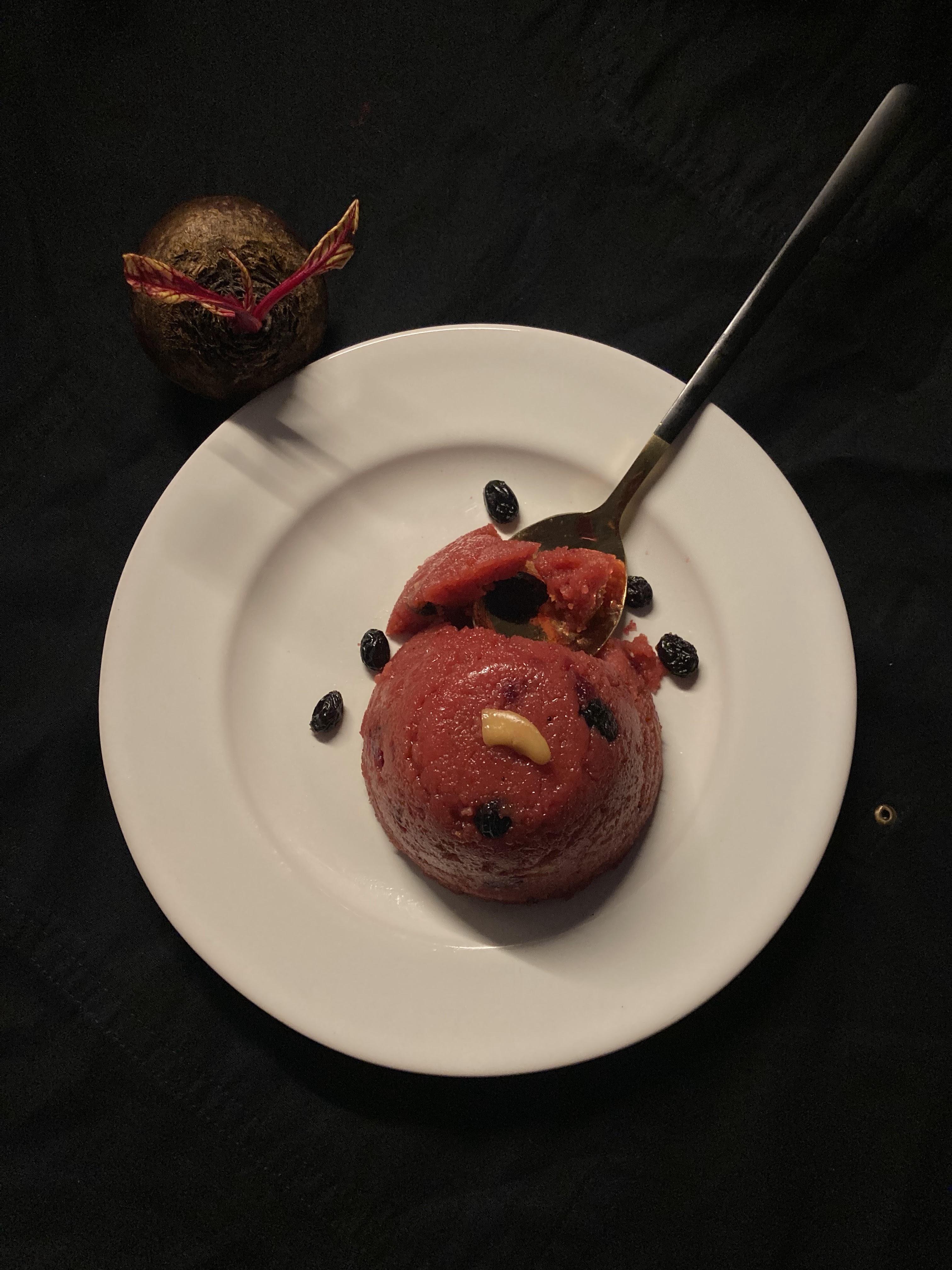 A colorful, superfood-rich, dessert recipe that is low-effort. Made with beetroot, roasted suji, and flavored with cardamom powder. this recipe is here to step up your dessert game
