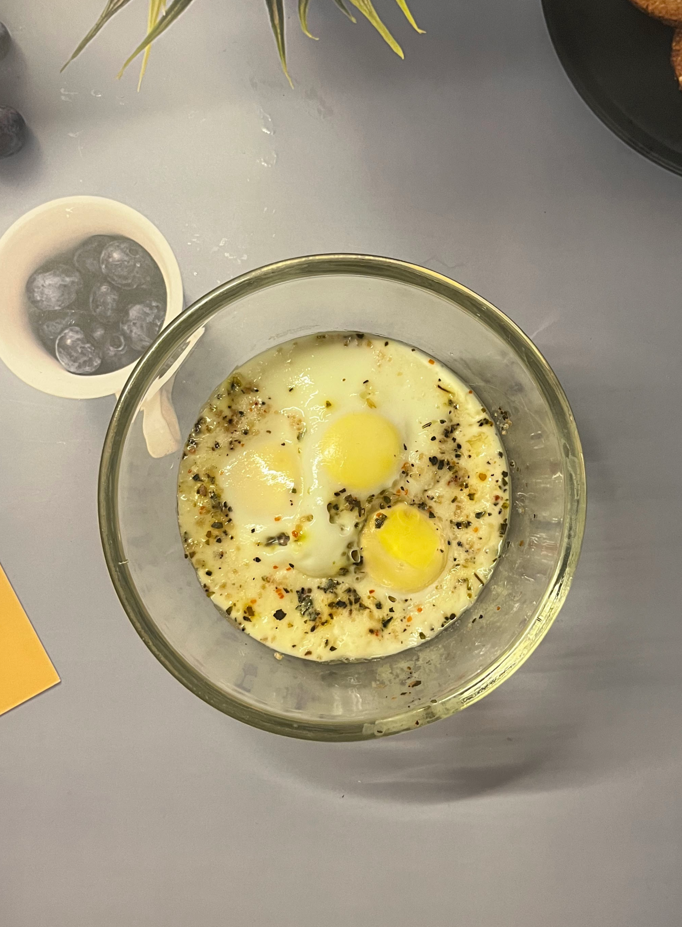 A new way of steaming eggs, low on effort and high on delight