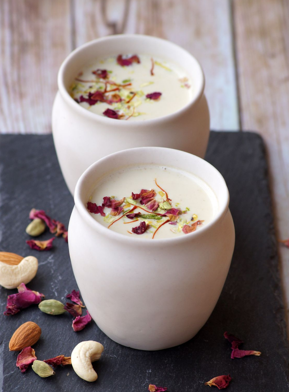 If there’s one thing that is synonymous with the festival of Holi (apart from colors), is the quintessential summer beverage Thandai which is a flavored spiced and sweet drink