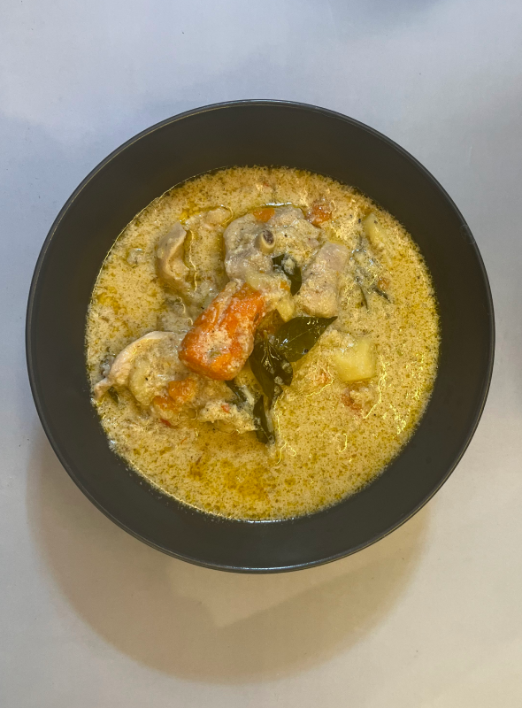 One of the most popular chicken dishes from the southwestern state of Kerala, Chicken stew is just perfect for a hearty warm dinner or lunch. This Kerala-style chicken stew recipe has very well-balanced flavors with a creamy texture and is nutrient with the addition of veggies like carrots and potatoes. Pair with Appam/Malabar Parotta or Steamed Rice
