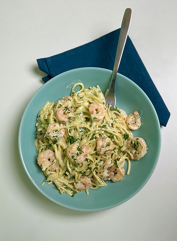 Prawn Scampi Pasta is a delectable and indulgent dish that combines succulent prawns, rich garlic-olive oil sauce, and perfectly cooked pasta. It's a classic Italian-inspired seafood pasta that showcases the natural flavors of the prawns while complementing them with aromatic garlic, tangy lemon, and fresh parsley