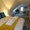Raasay - King Size with Sitting Area in Room