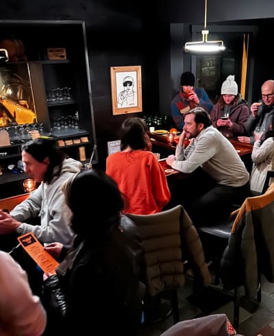 Van Smokey Meat Shop, Restaurant & Bar