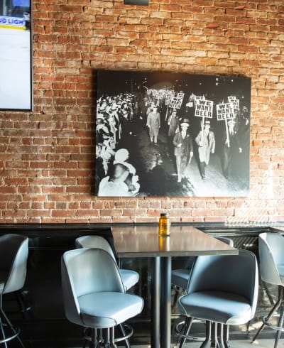 Reivers Bar & Grill