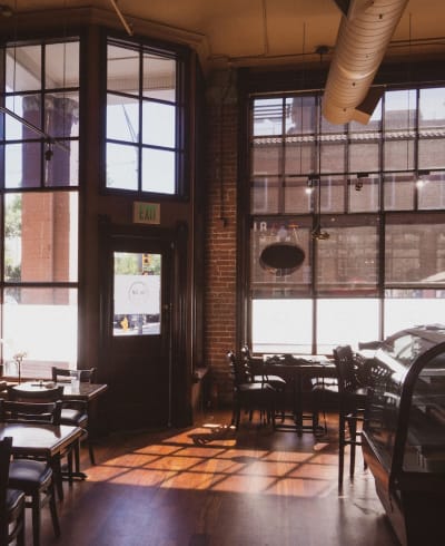 On and Off Cafe