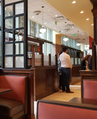 Corner Bakery Cafe