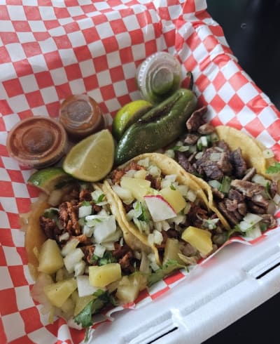 Tacos Los Gueros