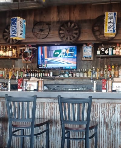 Smokin' Dave's BBQ and Brews