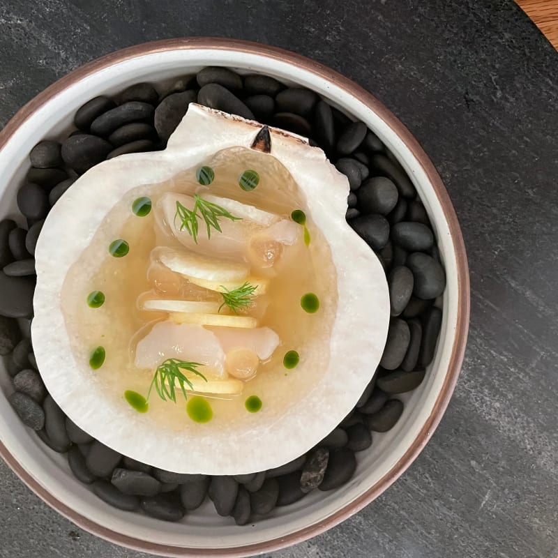 Expect bao sliders, ramen burgers, and creative mashups that bring the fun.