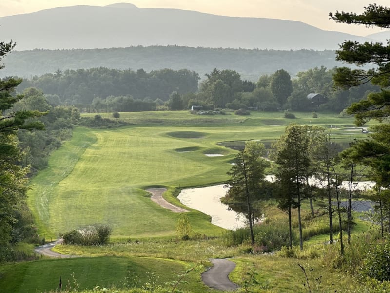 The Swan Country Club