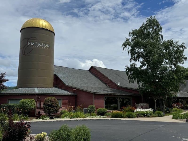 Emerson Resort & Spa