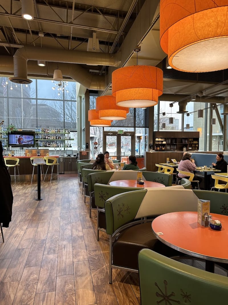 Snooze, an A.M. Eatery