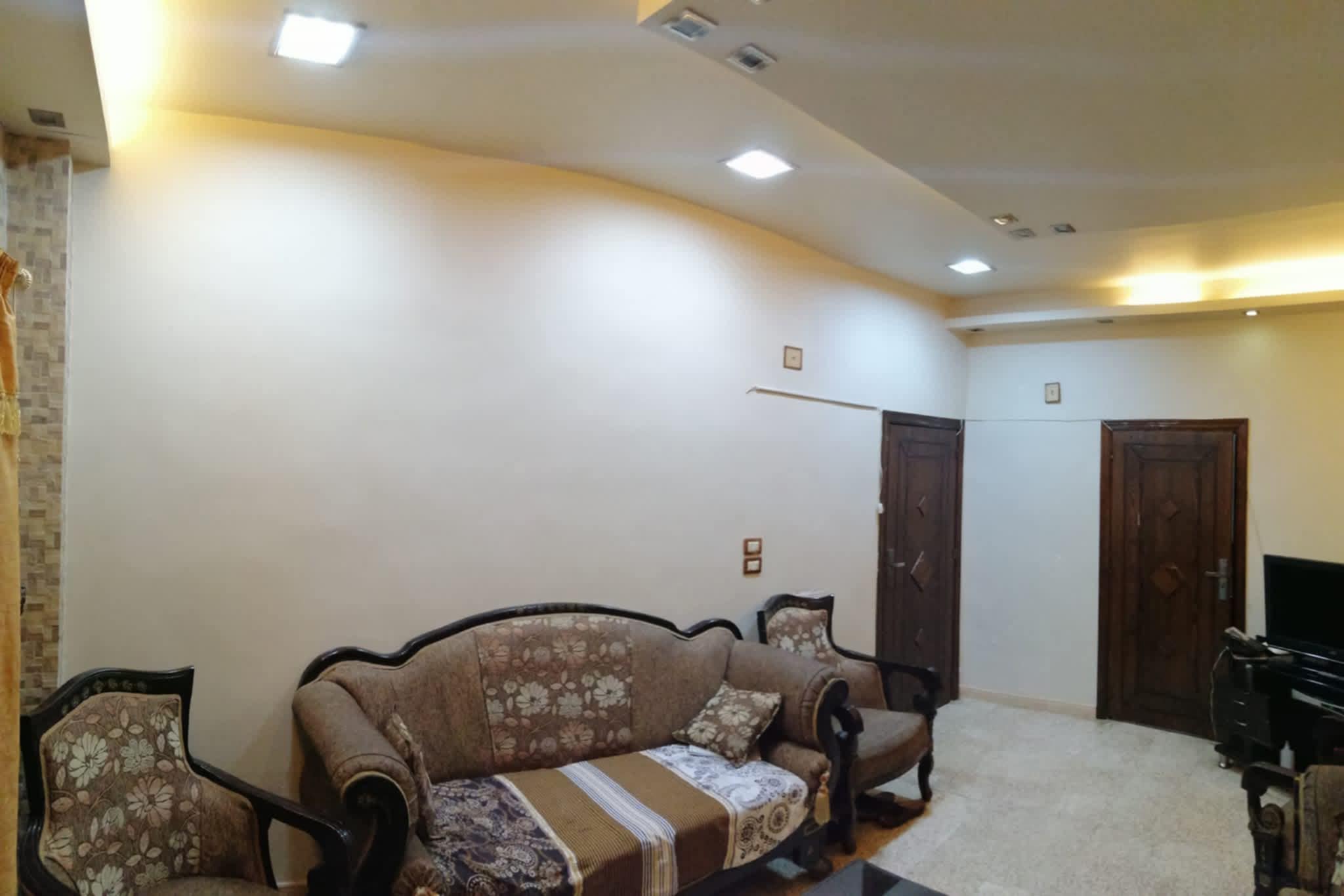 Spacious, Bright - Image 1