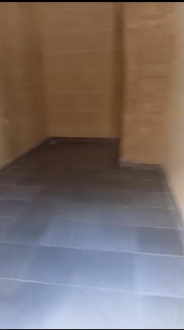 Commercial - Image 1