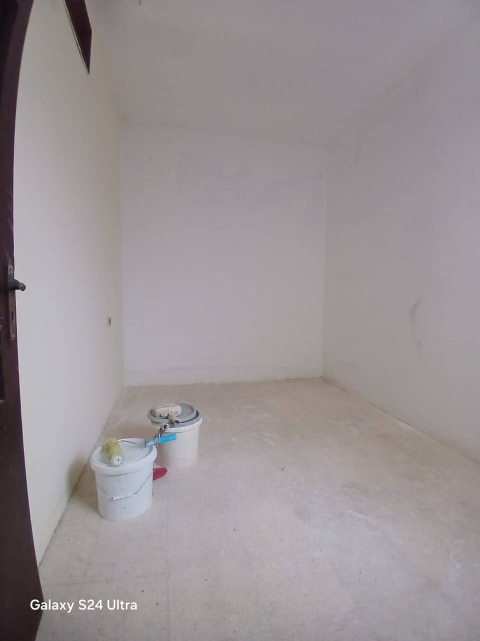 North-facing, Old building - Image 3