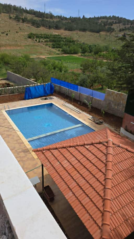 فيلا بناء حديث، فاخر 2 غرف للإيجار في ريف دمشق طريق بيروت، ريف دمشق