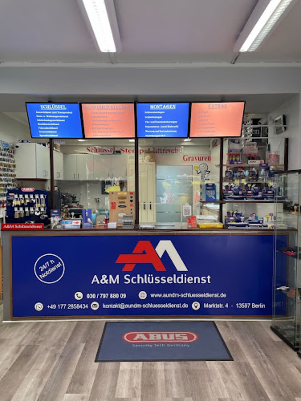 A And M Schlüsseldienst - Halteverbot Berlin