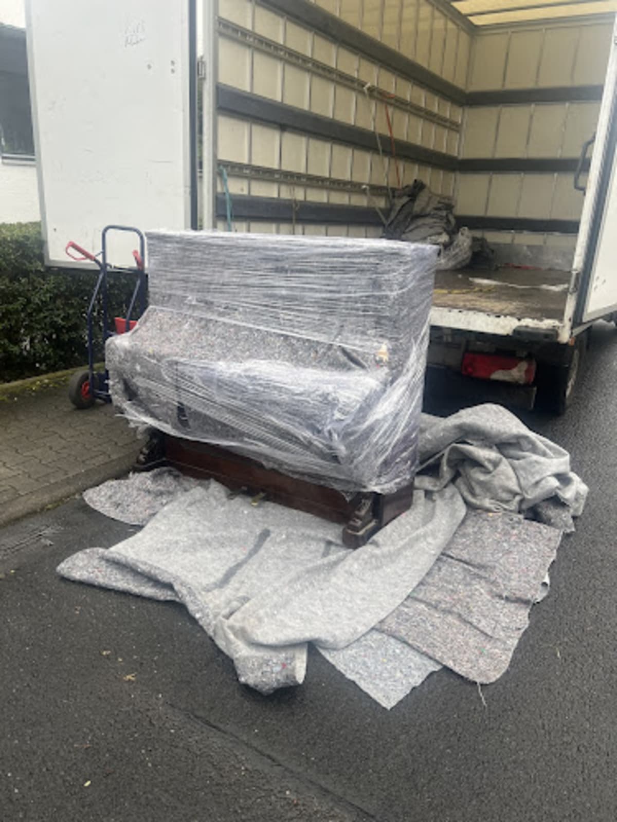 Adlerburg Umzüge - Halteverbot Berlin