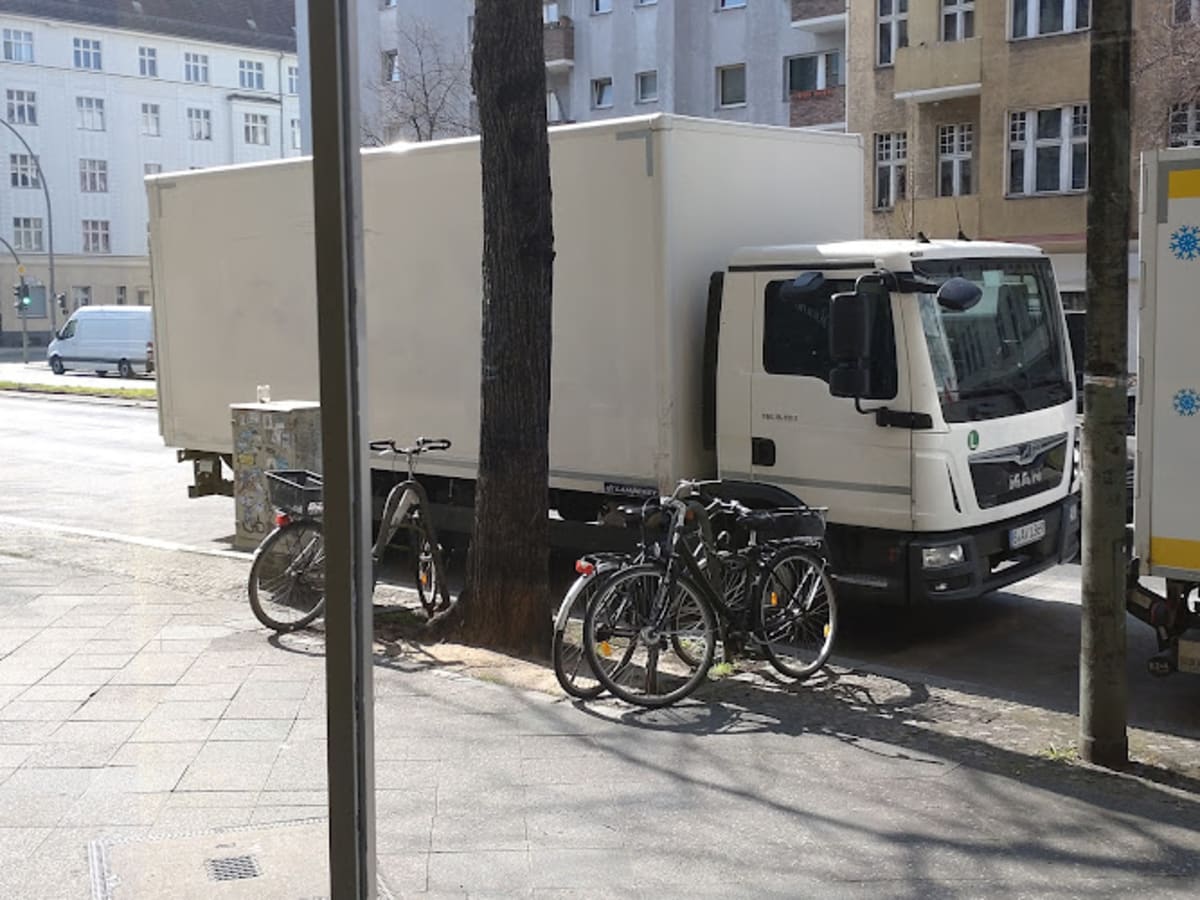 Allround Autovermietung Gmbh – Station Charlottenburg - Halteverbot Berlin