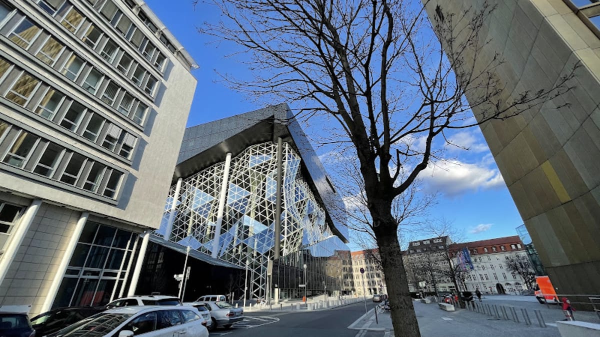 Deges Deutsche Einheit Fernstraßenplanungs Und Bau Gmbh - Halteverbot Berlin