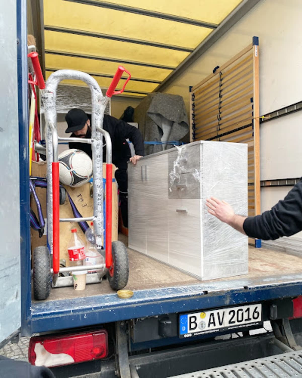 Die Umzugshelfer Berlin - Halteverbot Berlin