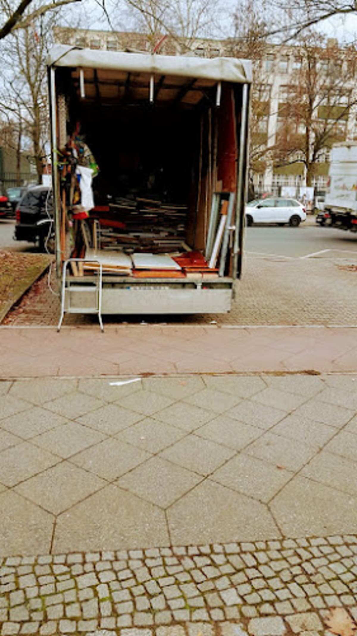 Entrümpelung Und Umzüge Schöpke - Halteverbot Berlin