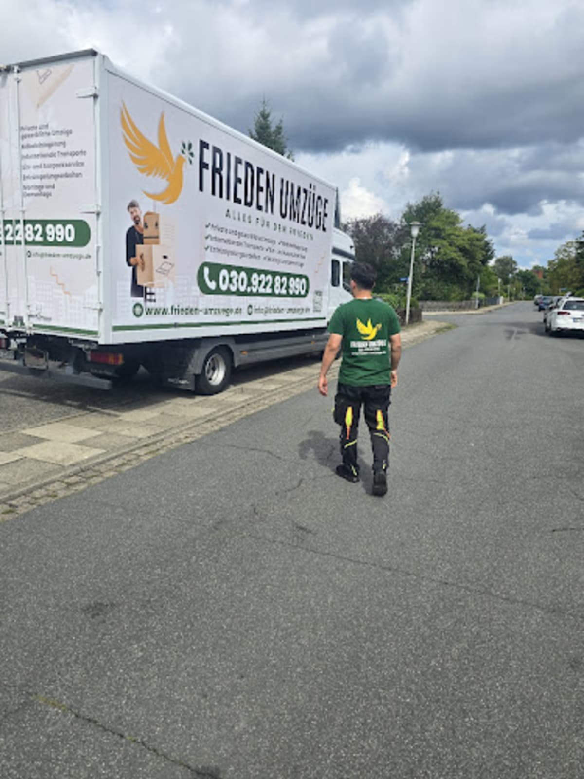 Frieden Umzüge Ihr Umzugsunternehmen Berlin - Halteverbot Berlin