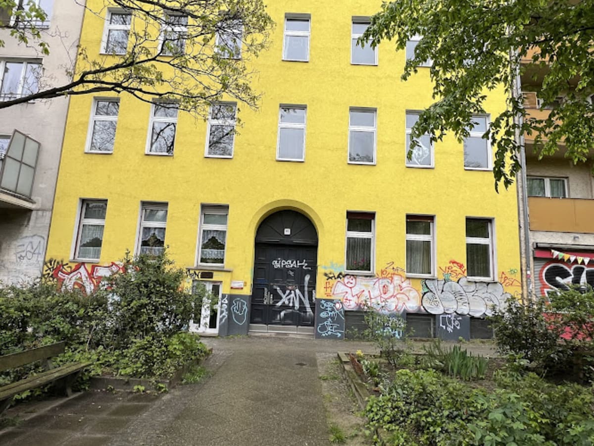 Lotus Bau Berlin Gmbh - Halteverbot Berlin