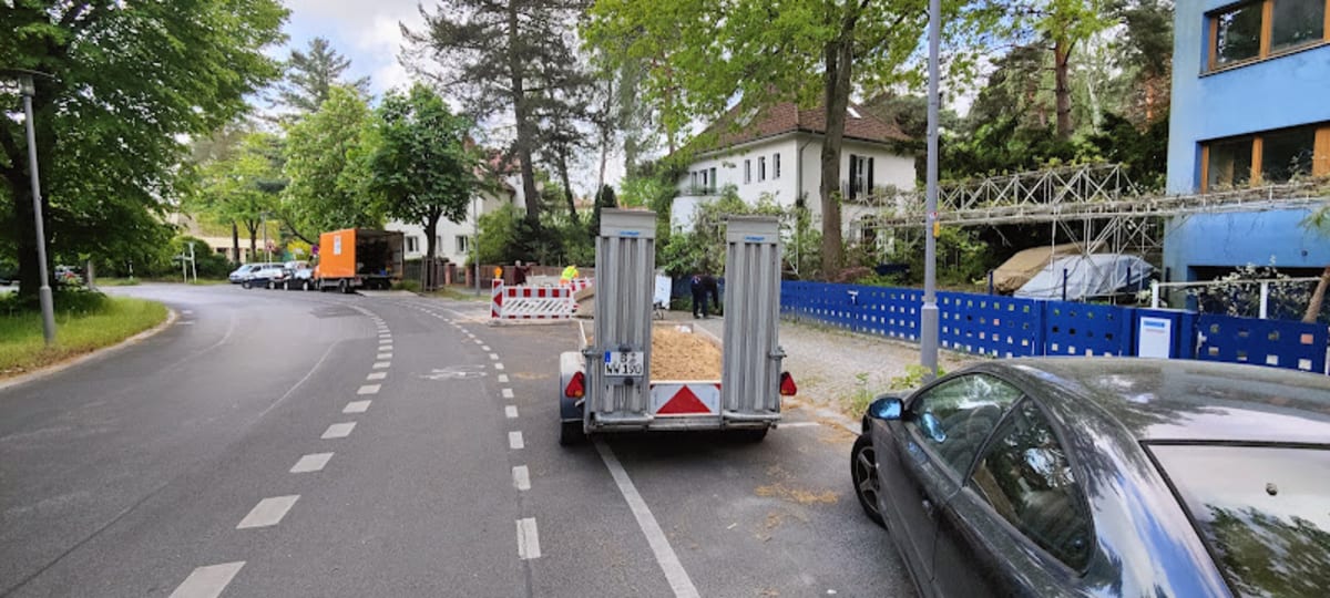 Ltg Leitungs Und Tiefbaugesellschaft Seelow Mbh - Halteverbot Berlin