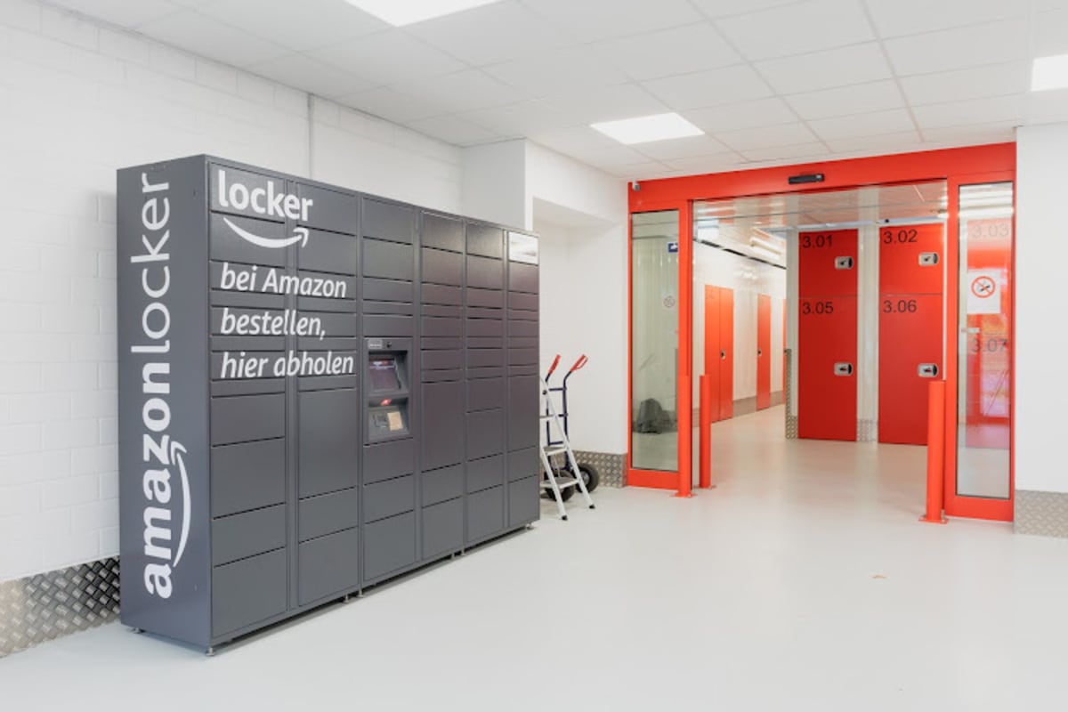 Myplace Selfstorage | Wittenau - Halteverbot Berlin