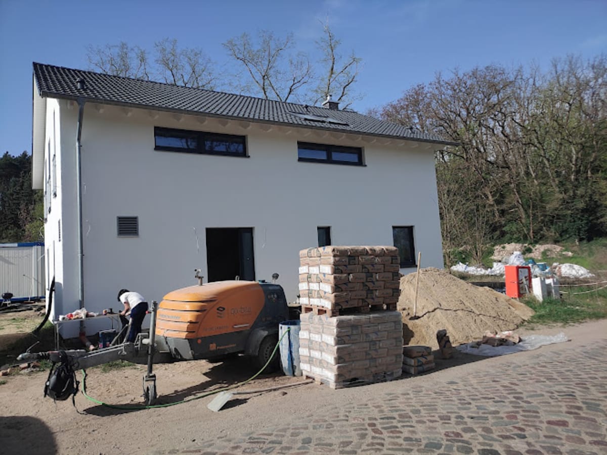 Qo Bau Estrich Gmbh - Halteverbot Berlin