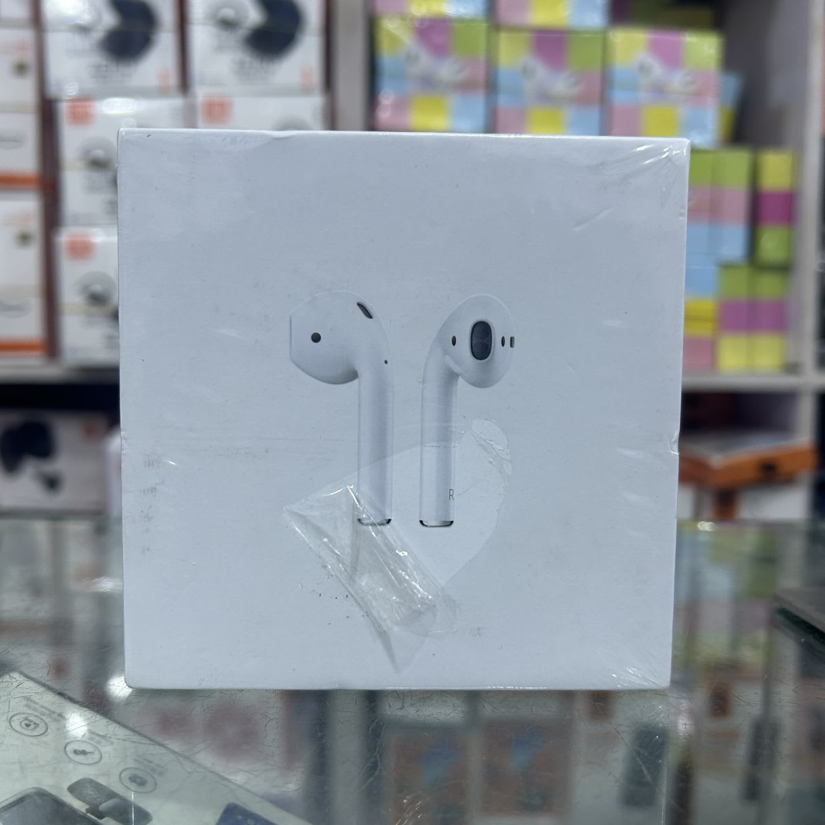 AirPods 2 quality sound with portable wireless charging case