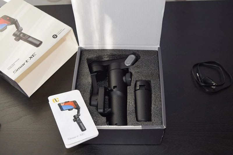 AOCHUAN Smart XE 3-axis smartphone gimbal — image 2