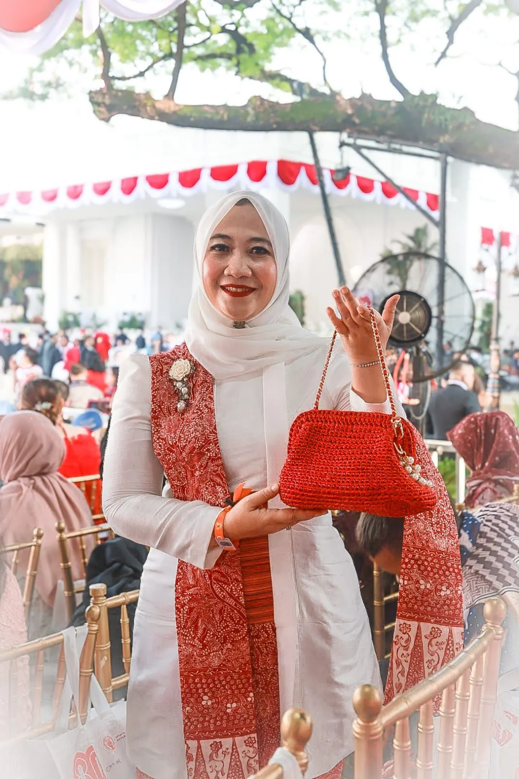 Pragosa Bag, Karya Seni dari Ibu-Ibu Anggota Persit Kartika Chandra Kirana Ranting 2 Yonkav 7 Cabang XIII Brigkav 1 PD Jaya Pragosa Bag, Karya Seni dari Ibu-Ibu Anggota Persit Kartika Chandra Kirana Ranting 2 Yonkav 7 Cabang XIII Brigkav 1 PD Jaya