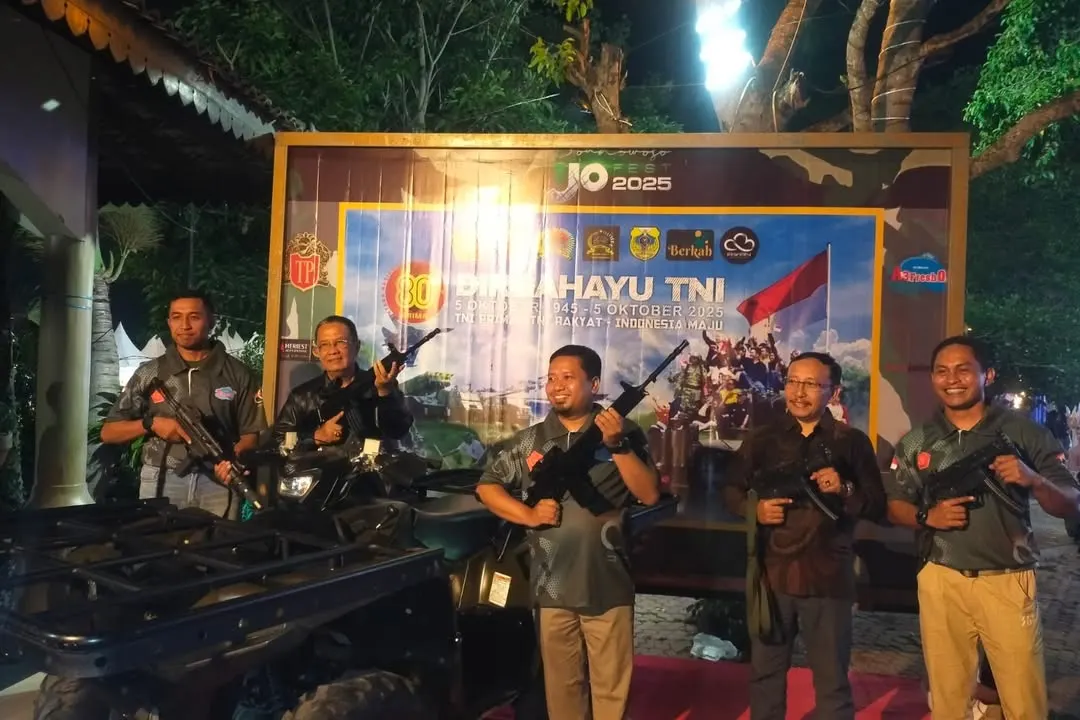 Semangat HUT ke-80 TNI, Yonif 514 Kostrad Hadirkan Kekuatan Tempur di Tengah Rakyat Semangat HUT ke-80 TNI, Yonif 514 Kostrad Hadirkan Kekuatan Tempur di Tengah Rakyat