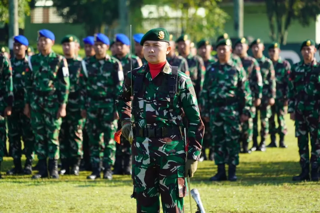Pancasila Perekat Bangsa Pancasila Perekat Bangsa