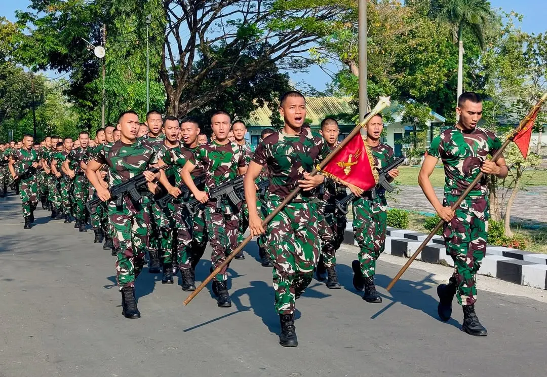 Prajurit Yonif 323 Kostrad Tampil Gemilang di Bhamada Colour Fun Run & Fest 2025 Prajurit Yonif 323 Kostrad Tampil Gemilang di Bhamada Colour Fun Run & Fest 2025
