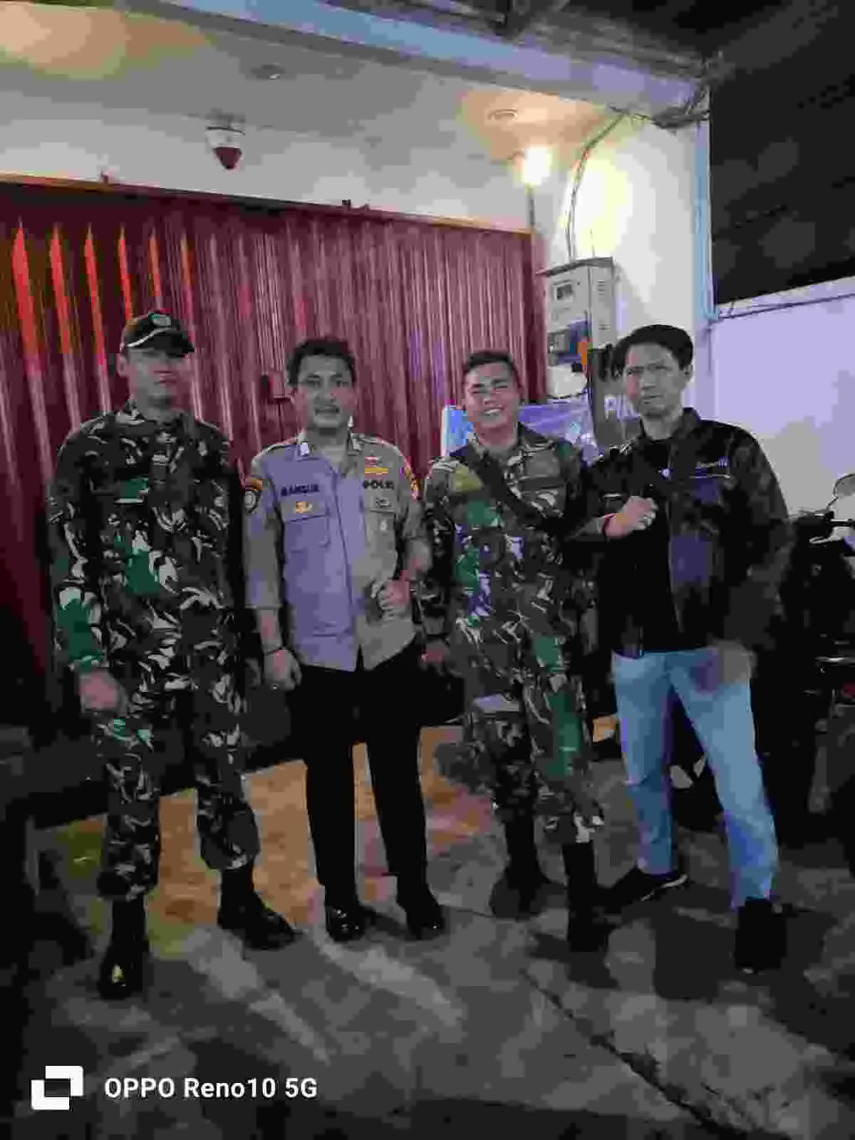 Polsek Ciracas Intensifkan Patroli Malam, Antisipasi Tawuran dan Gangguan Kamtibmas Polsek Ciracas Intensifkan Patroli Malam, Antisipasi Tawuran dan Gangguan Kamtibmas
