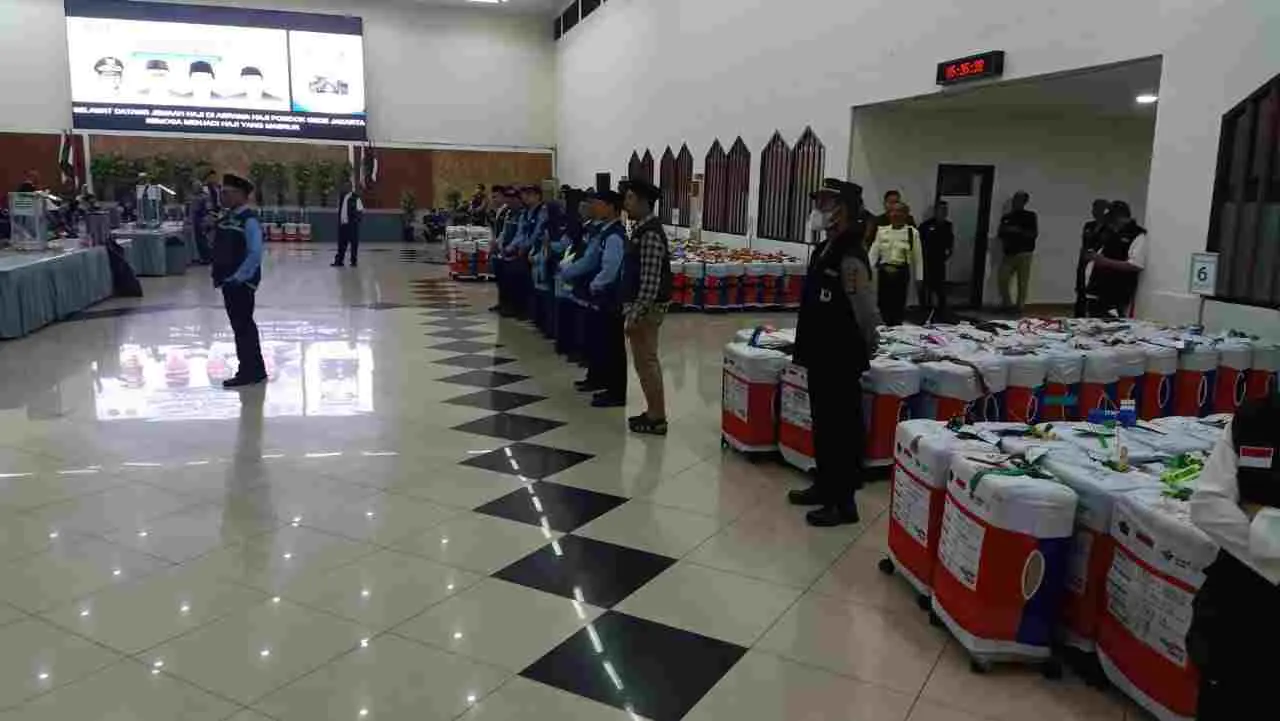 Kedatangan Jamaah Haji Kloter 34 DKI Jakarta di Asrama Haji Pondok Gede Berlangsung Aman dan Tertib