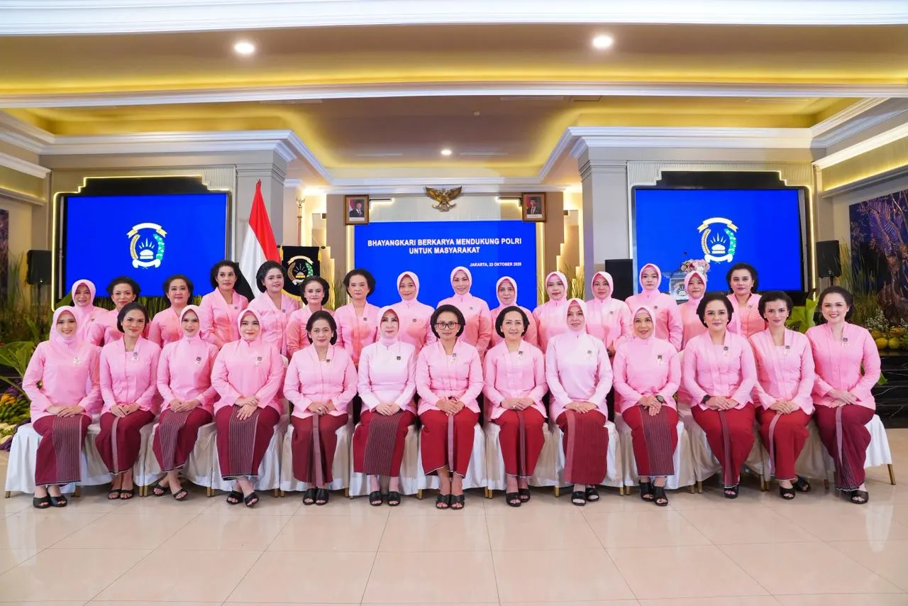 Dankorbrimob Polri bersama Ketua Bhayangkari Gabungan 06 Korps Brimob Polri Hadiri Upacara Peringatan HKGB ke-73 Tahun 2025 Dankorbrimob Polri bersama Ketua Bhayangkari Gabungan 06 Korps Brimob Polri Hadiri Upacara Peringatan HKGB ke-73 Tahun 2025