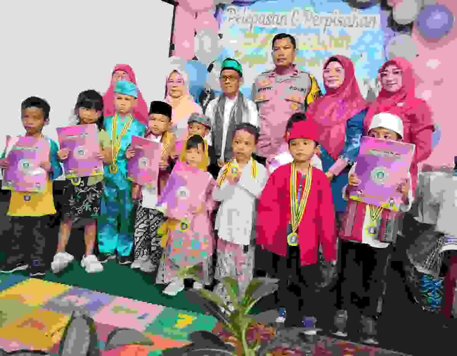 Bhabinkamtibmas Kelurahan Palmeriam Sambang Dialogis, Perkuat Sinergi Polri dan Masyarakat dalam Menjaga Kamtibmas