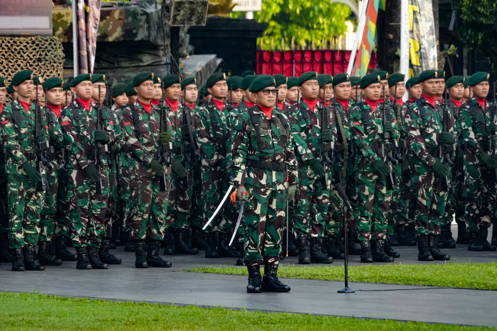 Kaskostrad Pimpin Upacara HUT ke-78 Kemerdekaan RI di Markas Kostrad Kaskostrad Pimpin Upacara HUT ke-78 Kemerdekaan RI di Markas Kostrad