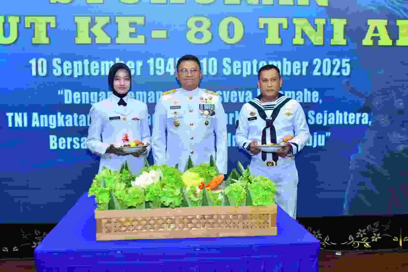 KOLINLAMIL GELAR UPACARA HUT KE-80 TNI ANGKATAN LAUT, TEGUHKAN KOMITMEN PENGABDIAN KOLINLAMIL GELAR UPACARA HUT KE-80 TNI ANGKATAN LAUT, TEGUHKAN KOMITMEN PENGABDIAN