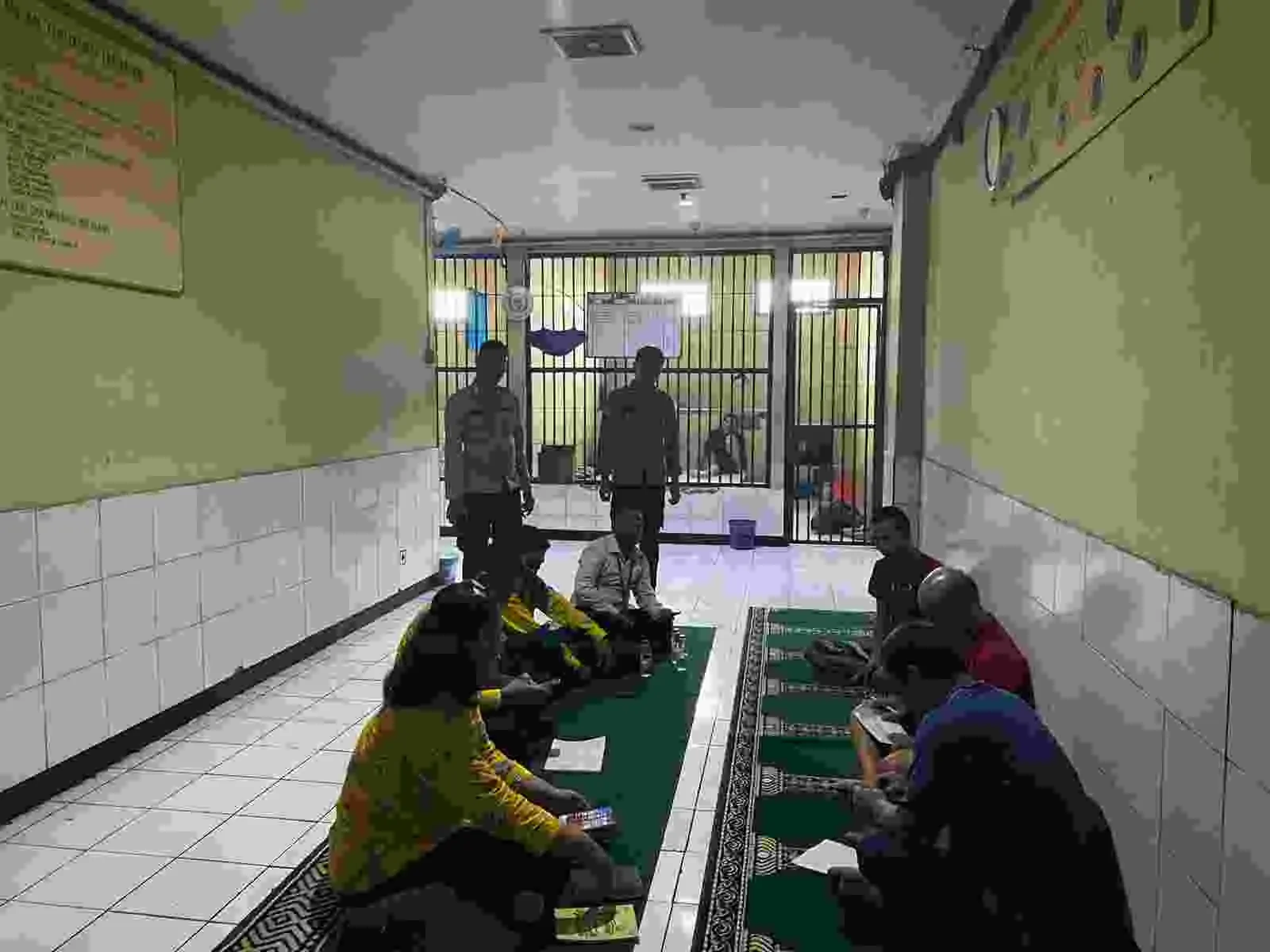 Terang di Balik Jeruji: Kegiatan Rohani Bangkitkan Harapan di Rutan Polres Metro Jakarta Timur