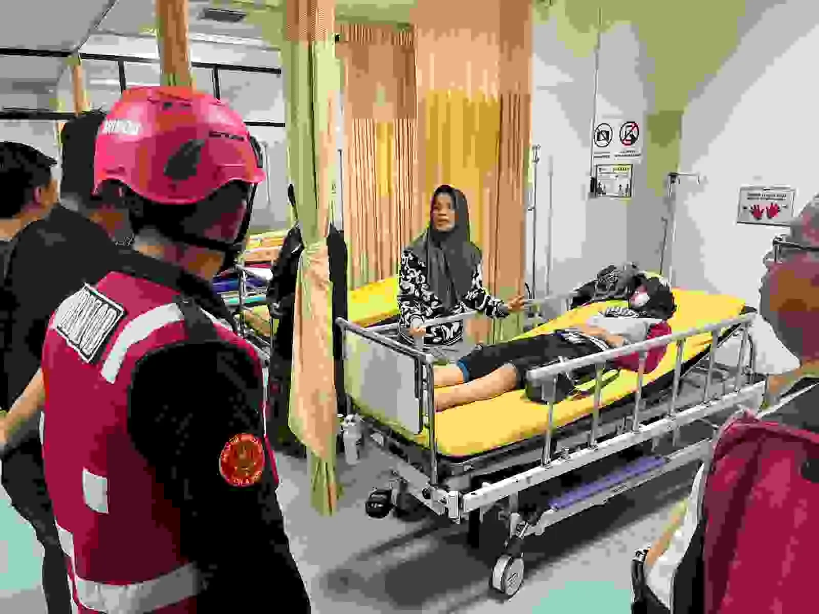 Kecelakaan Truk Kontainer di Balikpapan Utara, Dua Korban Luka-Luka dan Kemacetan Panjang Kecelakaan Truk Kontainer di Balikpapan Utara, Dua Korban Luka-Luka dan Kemacetan Panjang