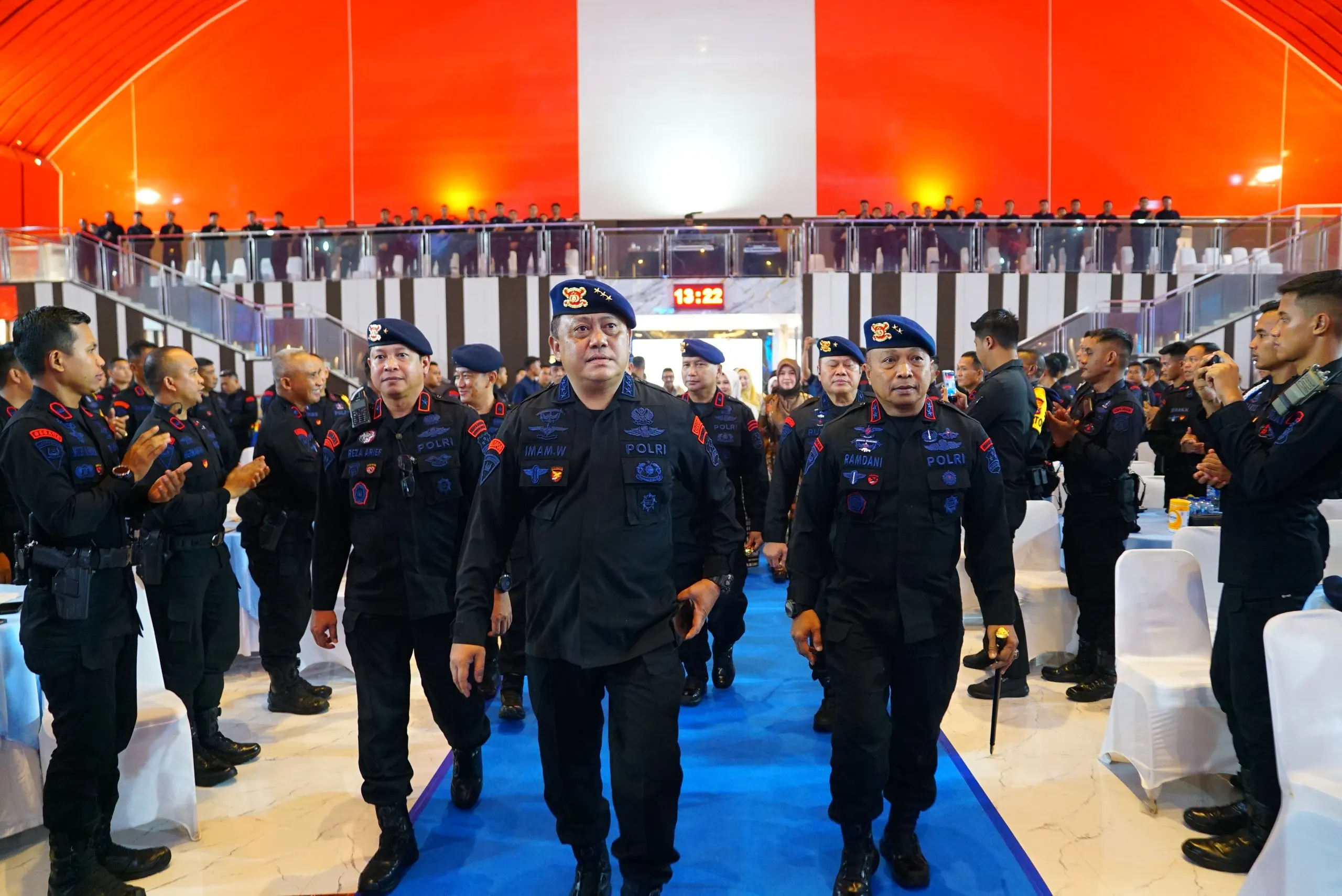 Pisah Sambut Komandan Korps Brimob Polri: Menghargai Pengabdian, Menyambut Harapan Baru Pisah Sambut Komandan Korps Brimob Polri: Menghargai Pengabdian, Menyambut Harapan Baru